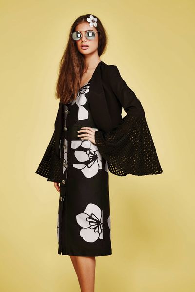 PASS THE BAR SUNGLASSES
								, 			FOR WHOM THE BELL SLEEVE TOLL JACKET
								, 			A BLOOM OF ONE'S OWN DRESS